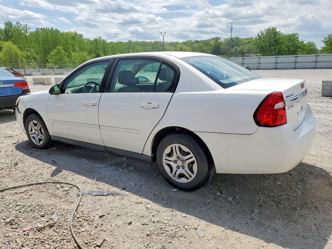2007 Chevrolet Malibu Ls - Фото 2
