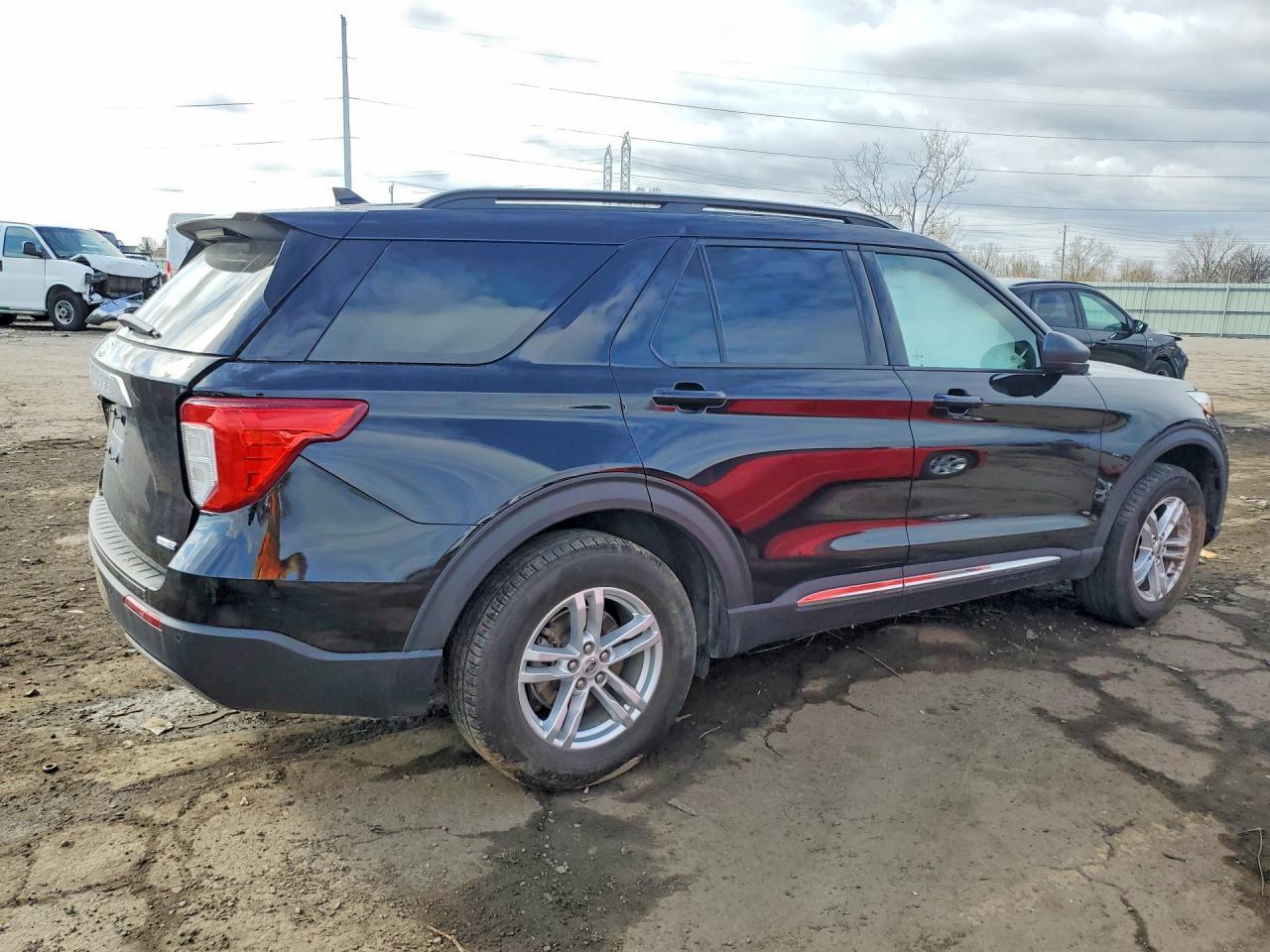 2020 Ford Explorer Xlt - Фото 3