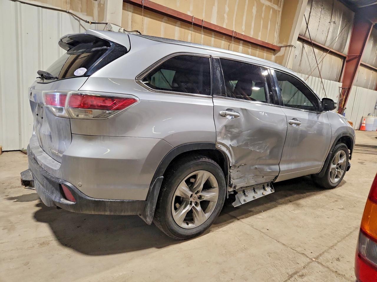 2014 Toyota Highlander Limited Platinum - Фото 3