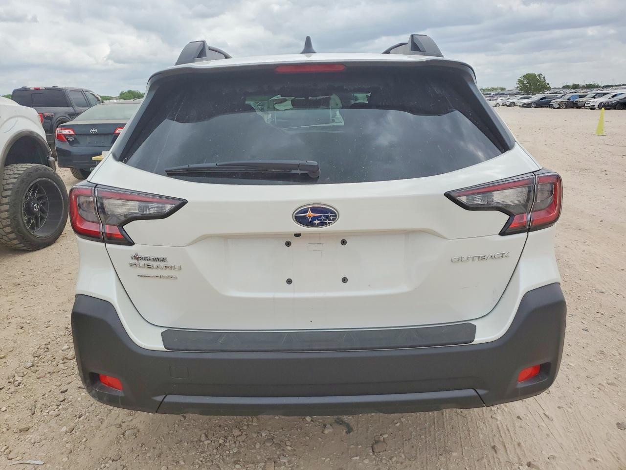 2025 Subaru Outback Premium - Фото 6