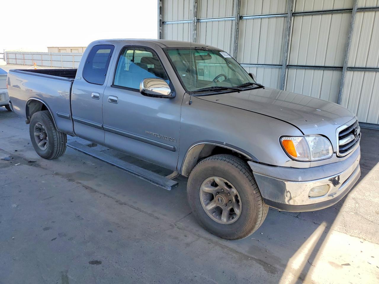 2002 Toyota Tundra Sr5 V8 - Image 4