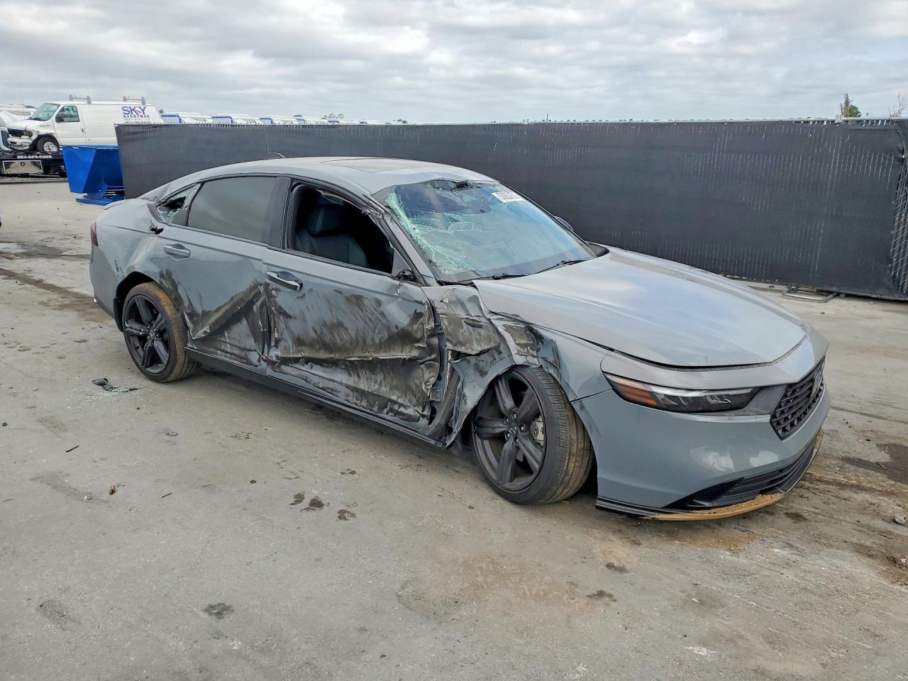 2023 Honda Accord Hybrid Sport-L - Фото 4