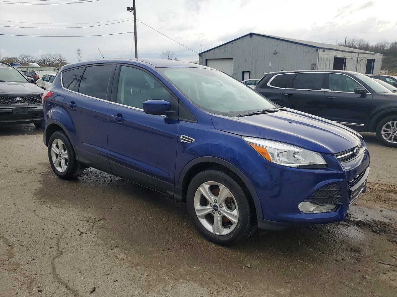 2016 Ford Escape Se - Фото 4