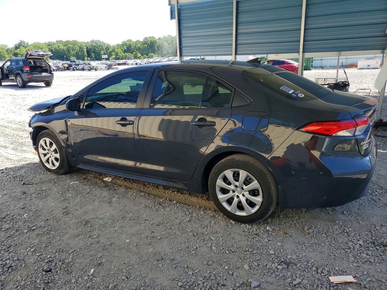 2025 Toyota Corolla Le - Фото 2