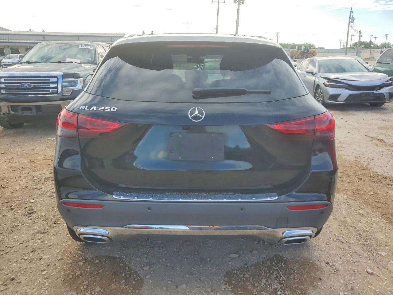 2021 Mercedes-Benz Gla 250 - Image 6