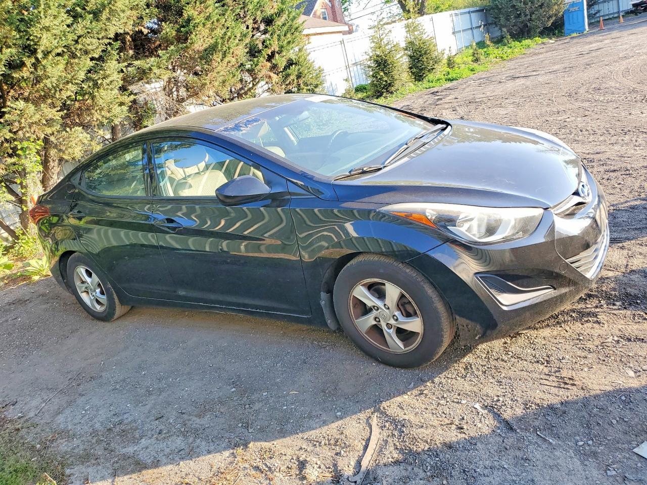 2015 Hyundai Elantra Se - Фото 4