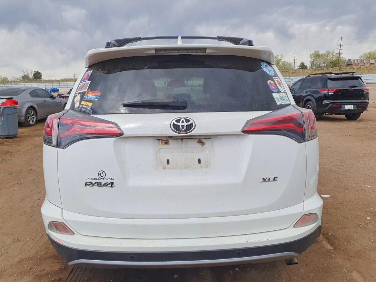 2018 Toyota Rav4 Xle - Image 6