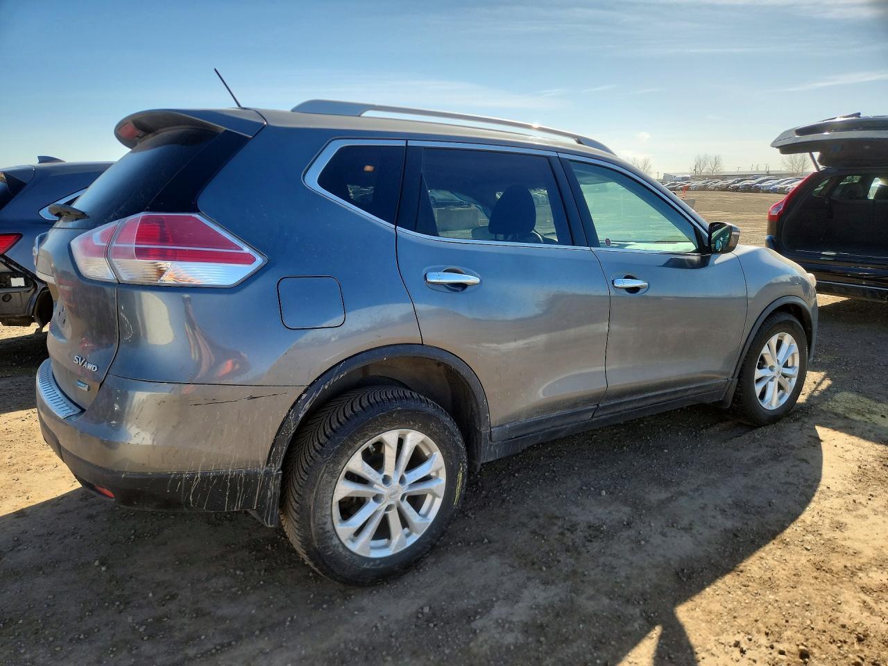 2015 Nissan Rogue Sv 4Dr Awd - Фото 3
