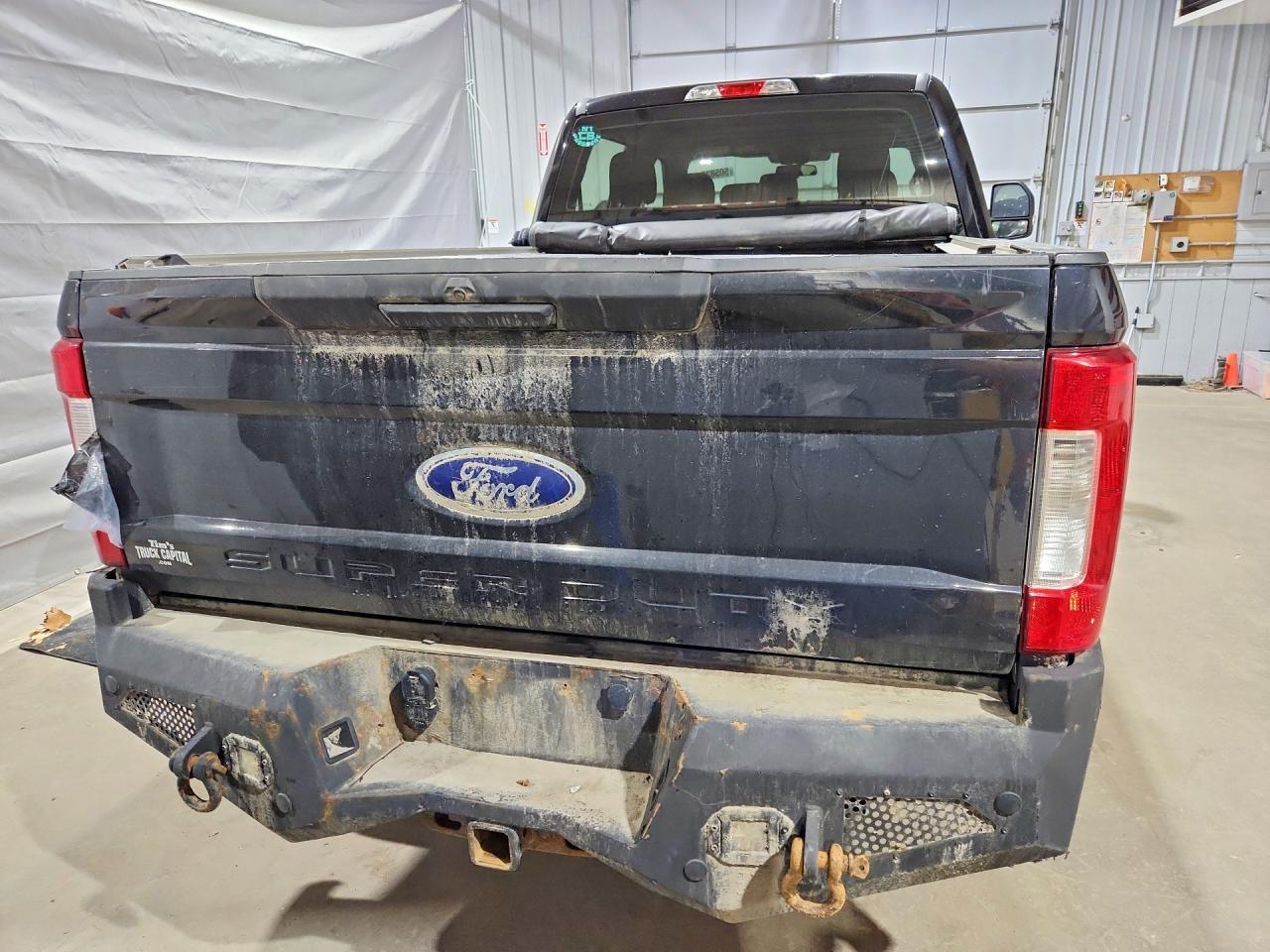 2019 Ford F250 Super Duty - Фото 6