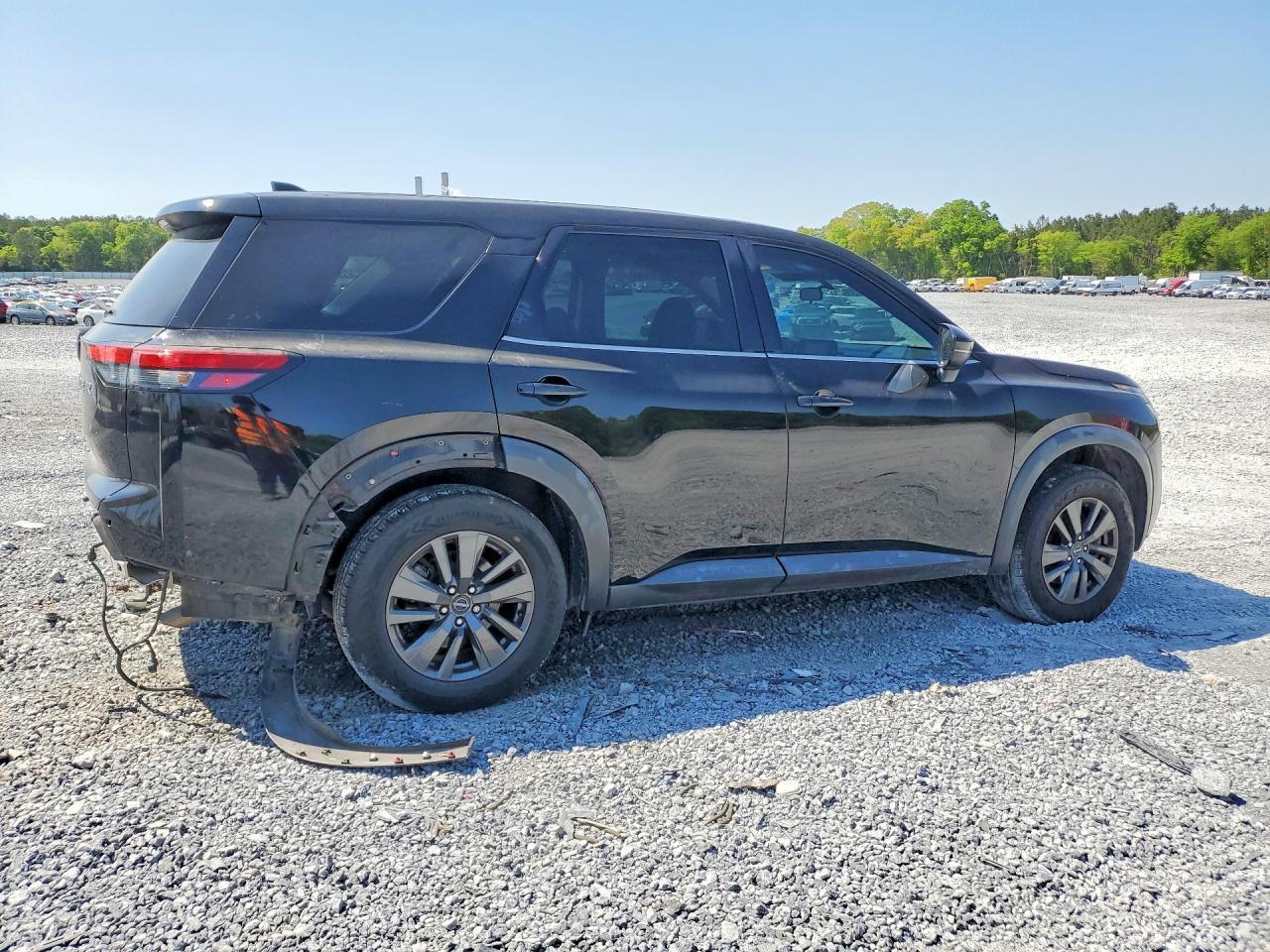 2022 Nissan Pathfinder S - Фото 3