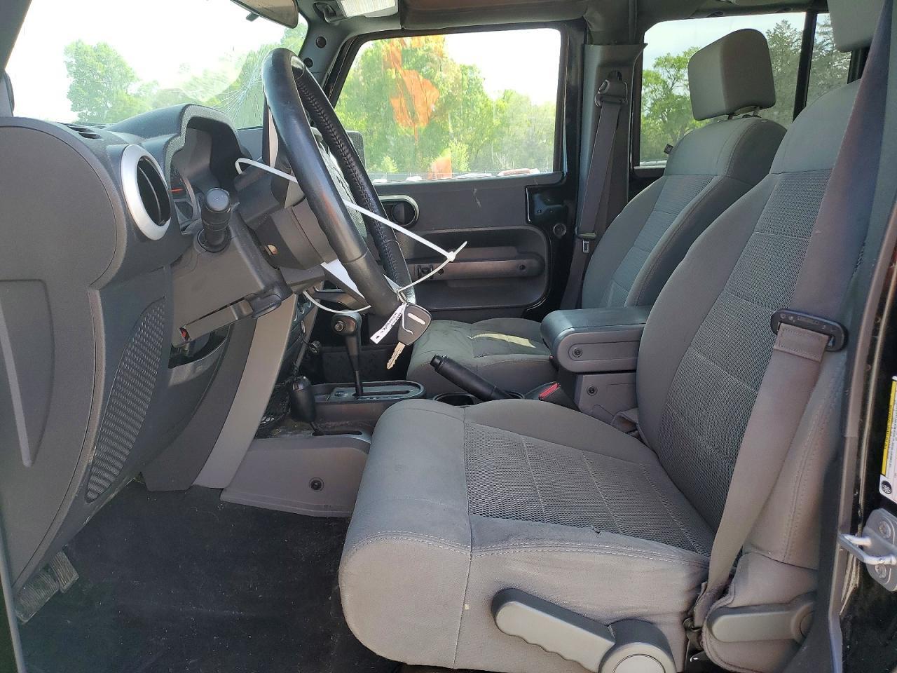 2009 Jeep Wrangler Unlimited Sahara - Фото 7