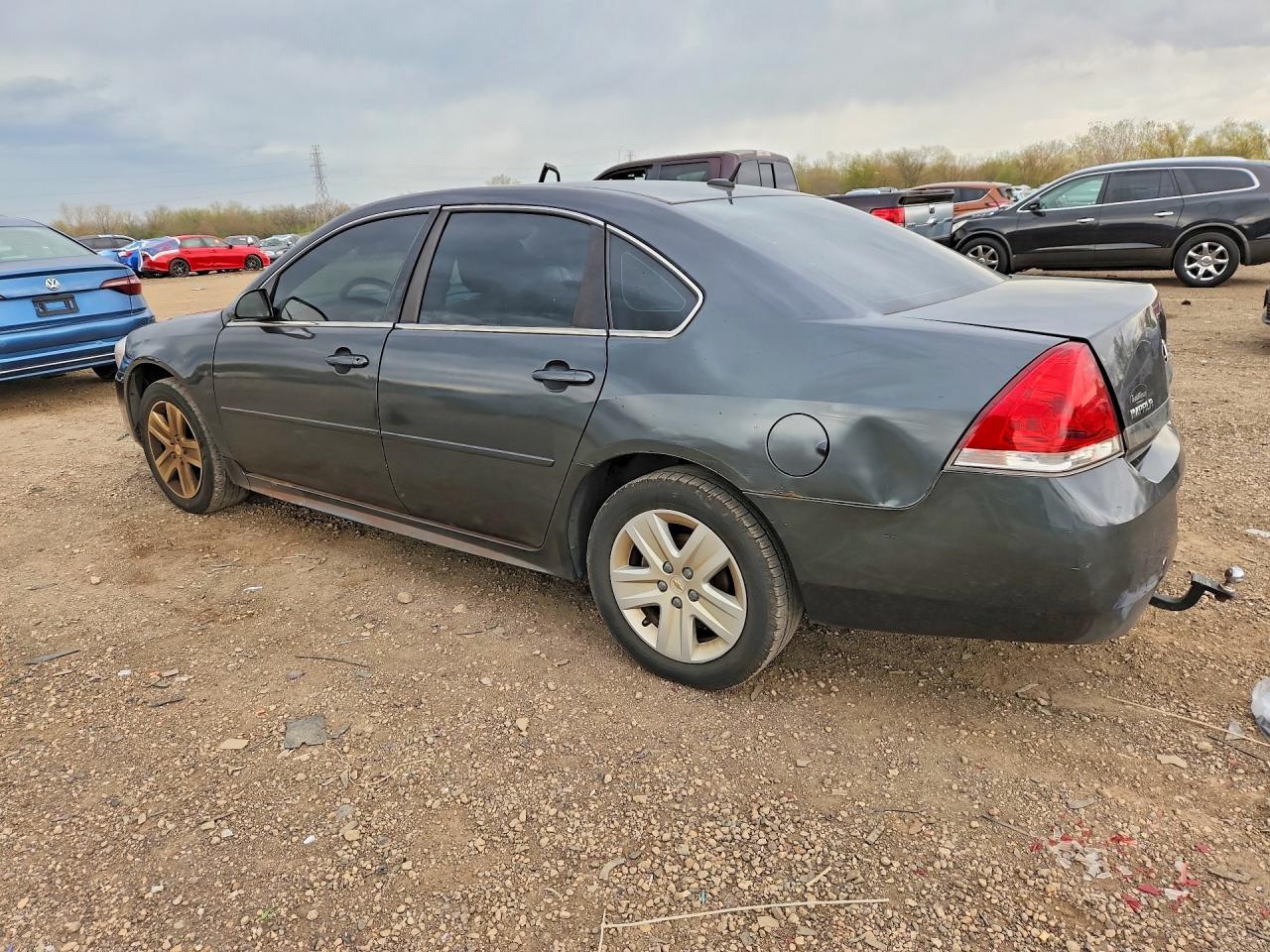 2011 Chevrolet Impala Ls - Фото 2