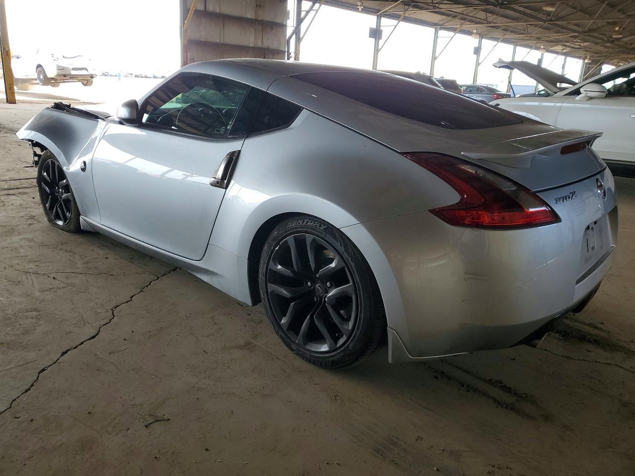 2020 Nissan 370Z Base - Фото 2