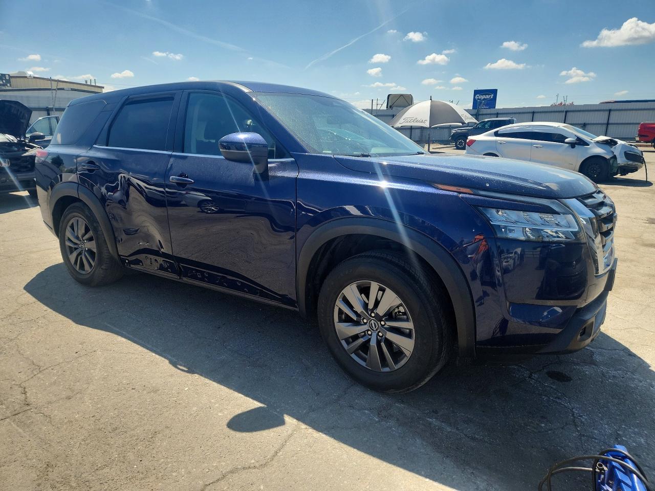 2022 Nissan Pathfinder S - Фото 4