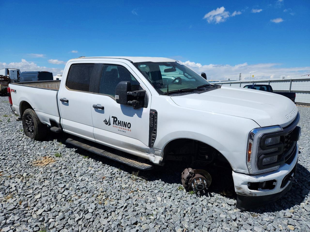 2024 Ford F250Supdty - Image 4
