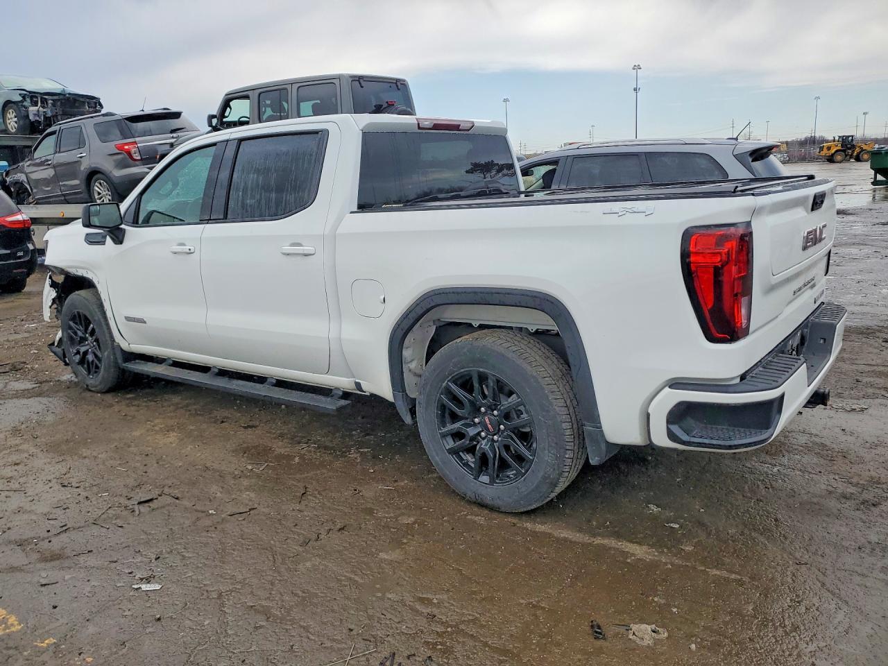 2024 GMC Sierra K1500 Elevation-L - Фото 2