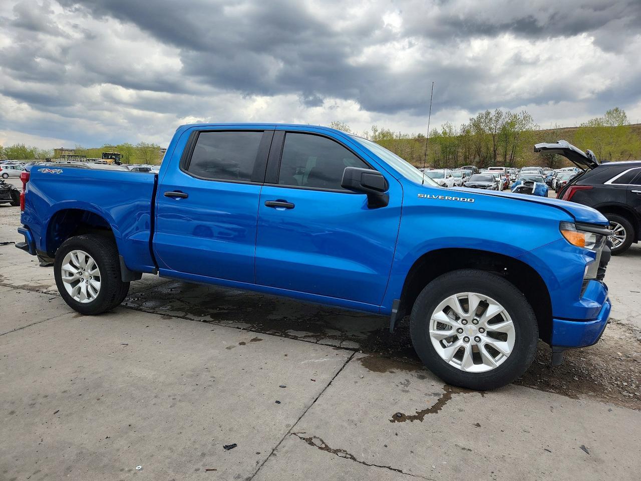 2024 Chevrolet Silverado K1500 Custom - Фото 4