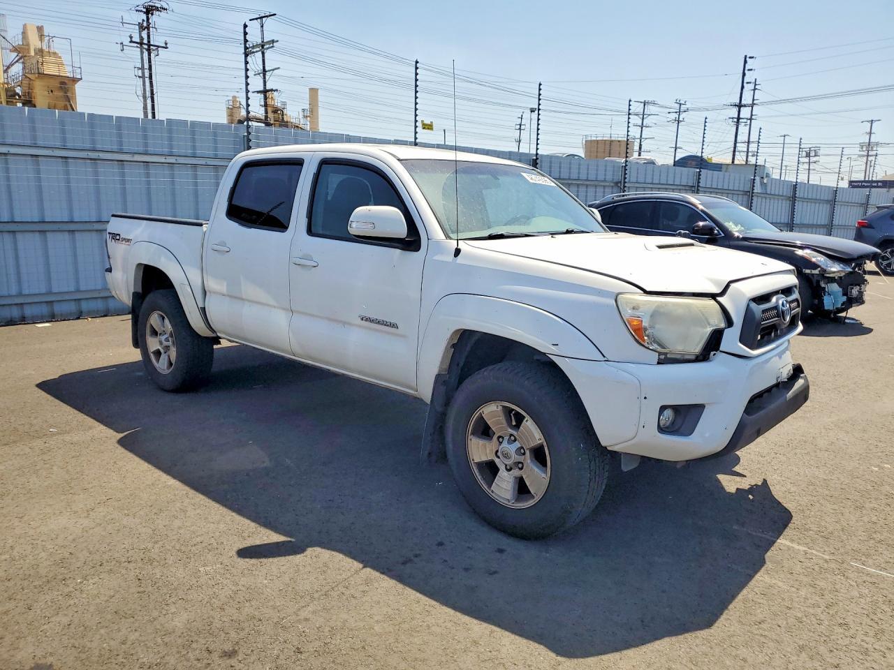 2014 Toyota Tacoma Prerunner V6 - Фото 4
