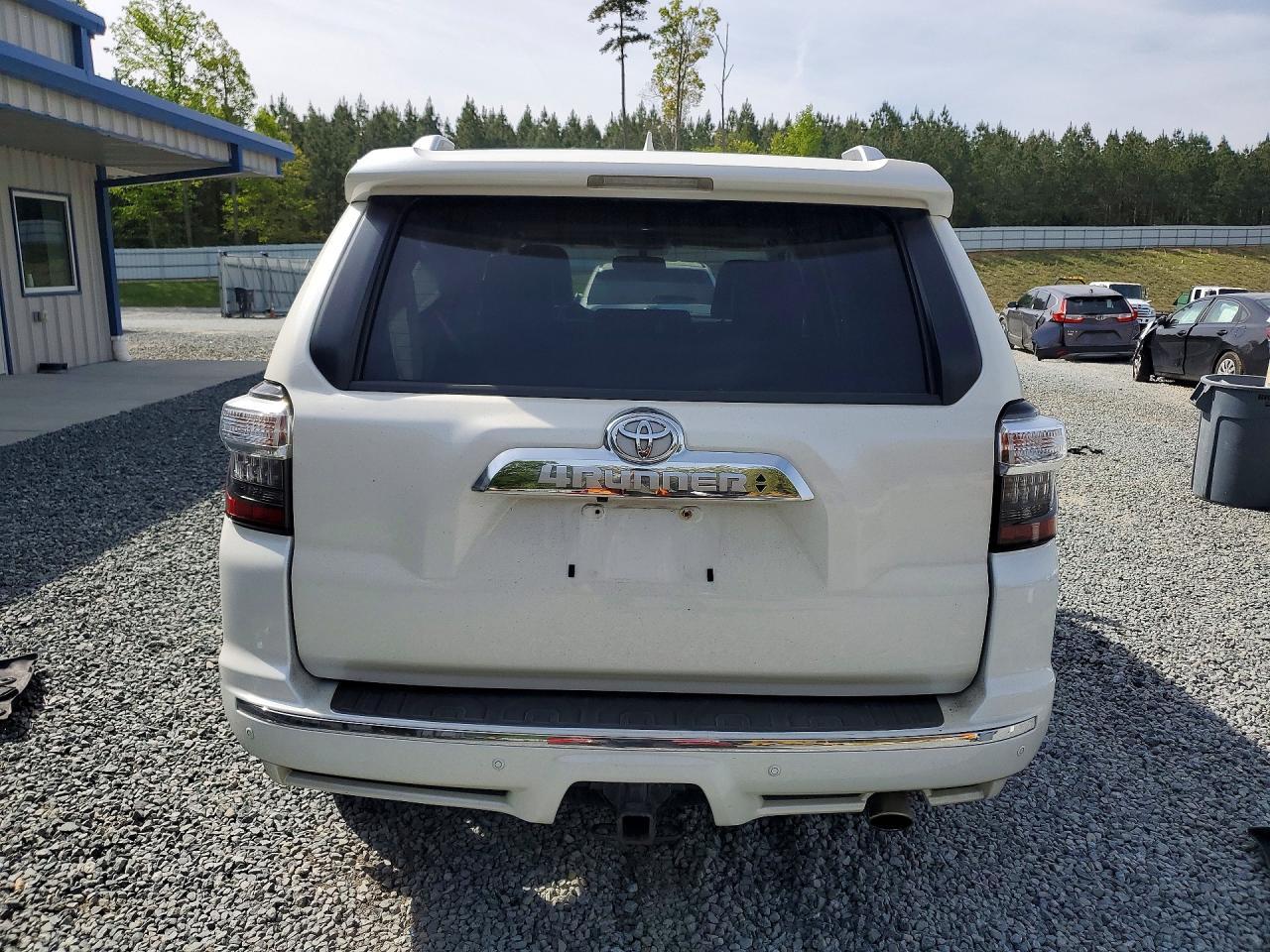 2018 Toyota 4Runner Limited - Image 6