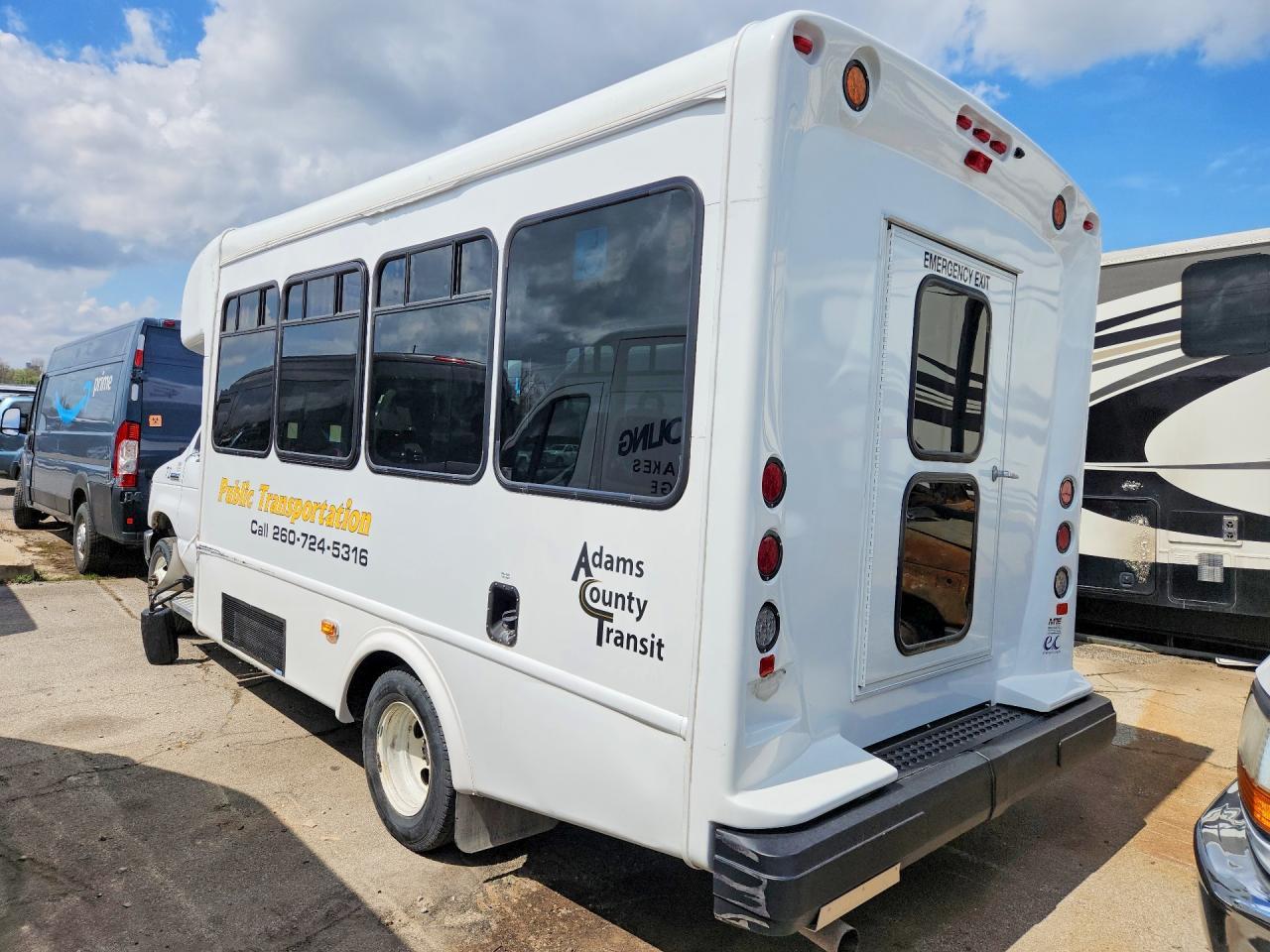 2024 Ford E350 Shuttle Bus - Фото 2