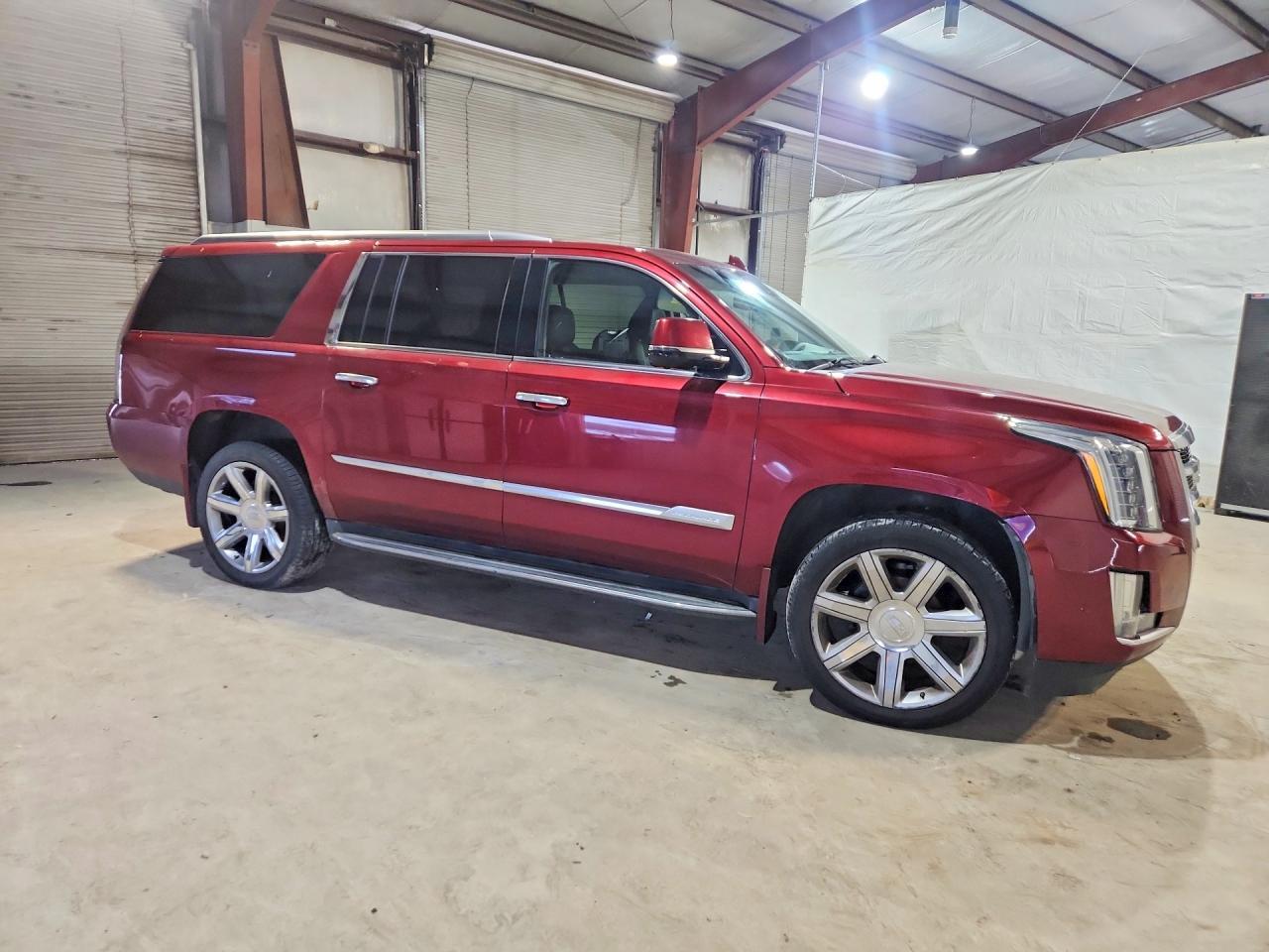 2017 Cadillac Escalade Esv Luxury - Image 4