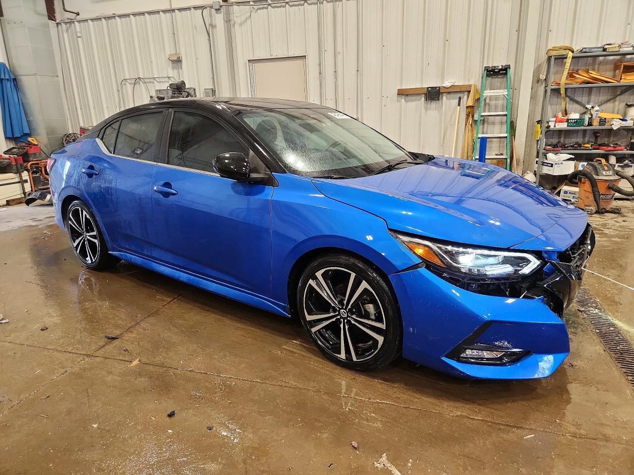 2022 Nissan Sentra Sr - Image 4