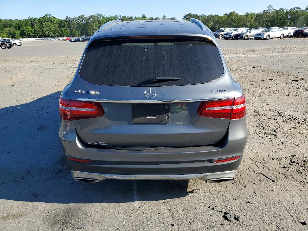 2018 Mercedes-Benz Glc 300 4Matic - Image 6