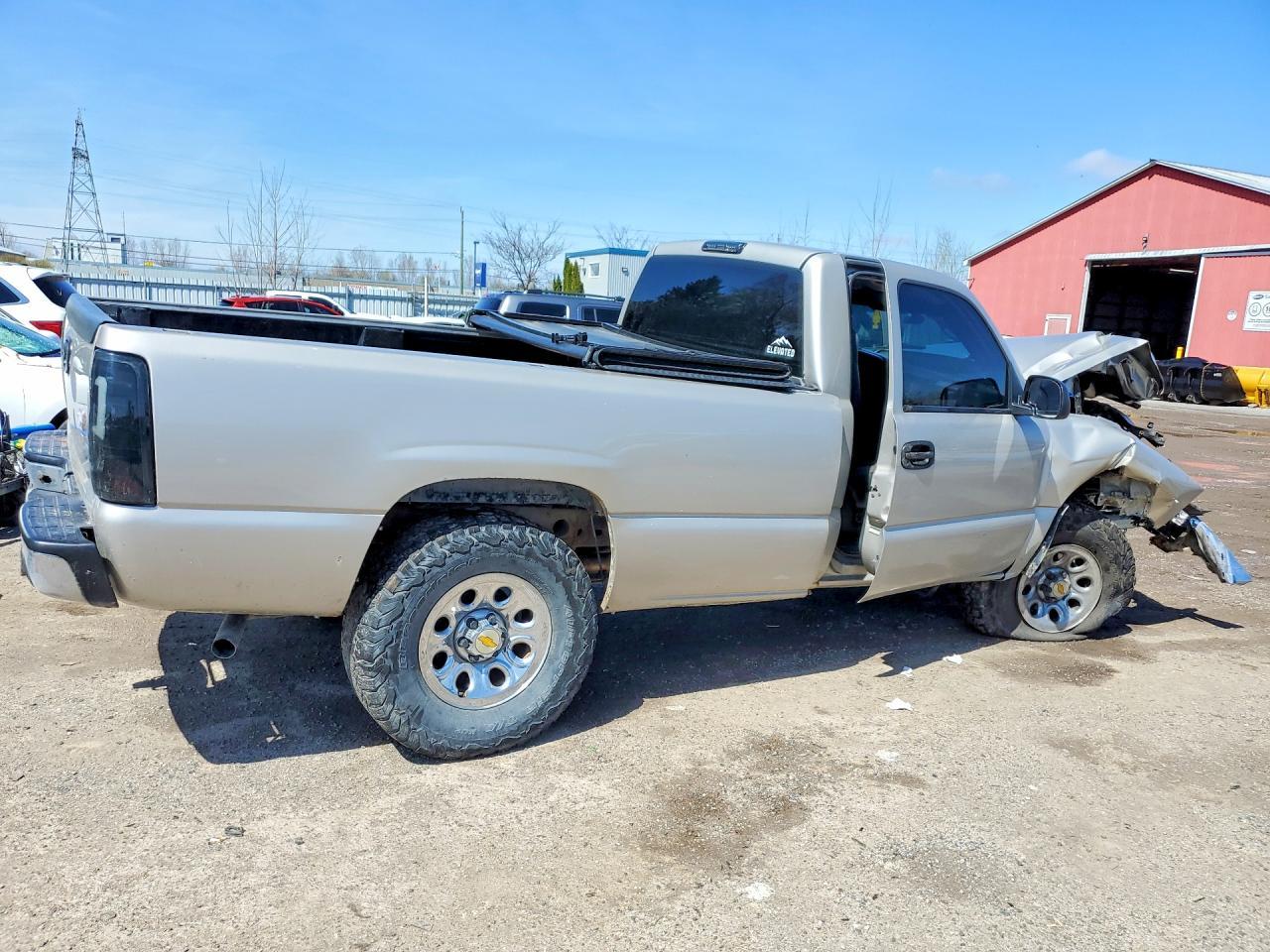 2006 Chevrolet Silverado C1500 - Image 3