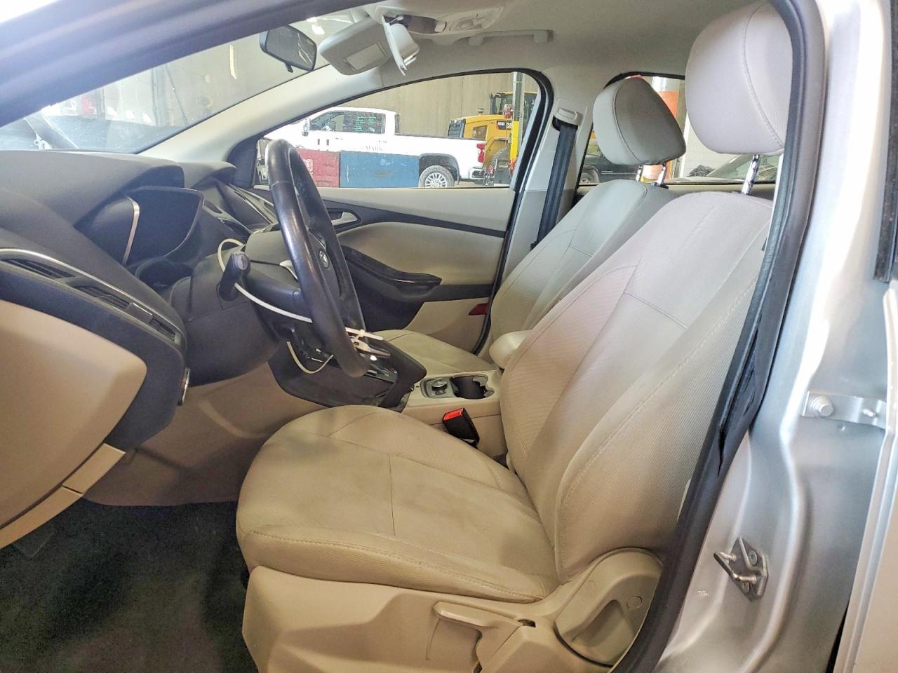 2014 Ford Focus Bev - Image 7