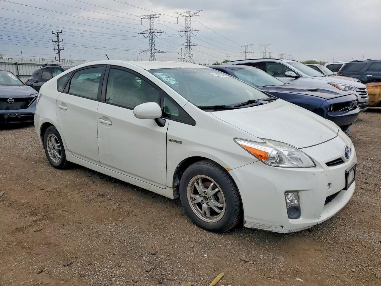2011 Toyota Prius Two - Фото 4