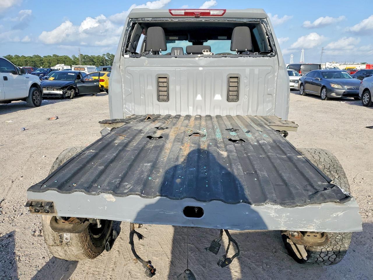 2025 Chevrolet Silverado K2500 Custom - Фото 6