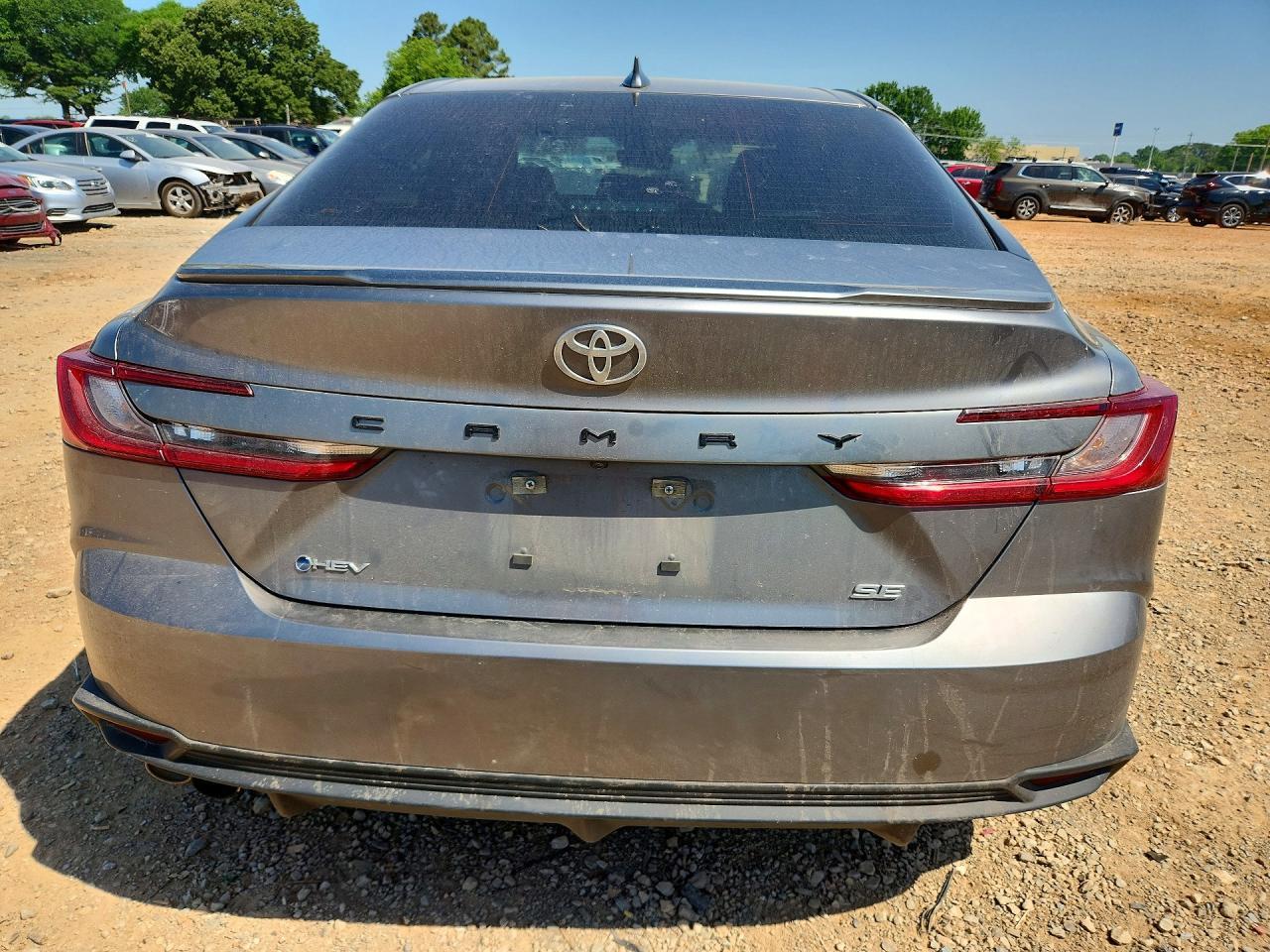 2025 Toyota Camry Se - Фото 6