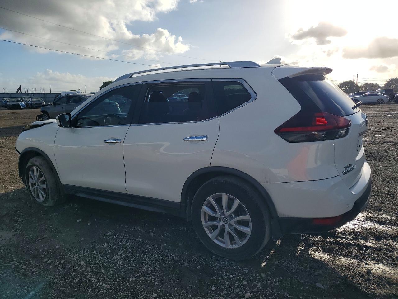 2019 Nissan Rogue Sv - Фото 2