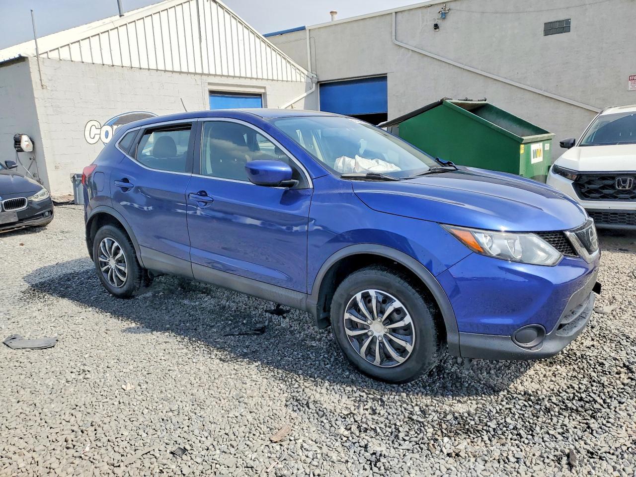 2019 Nissan Rogue Sport S - Фото 4