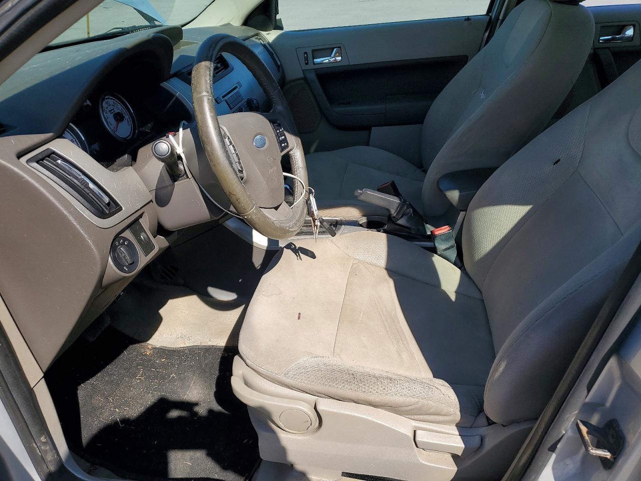 2008 Ford Focus Se - Фото 7