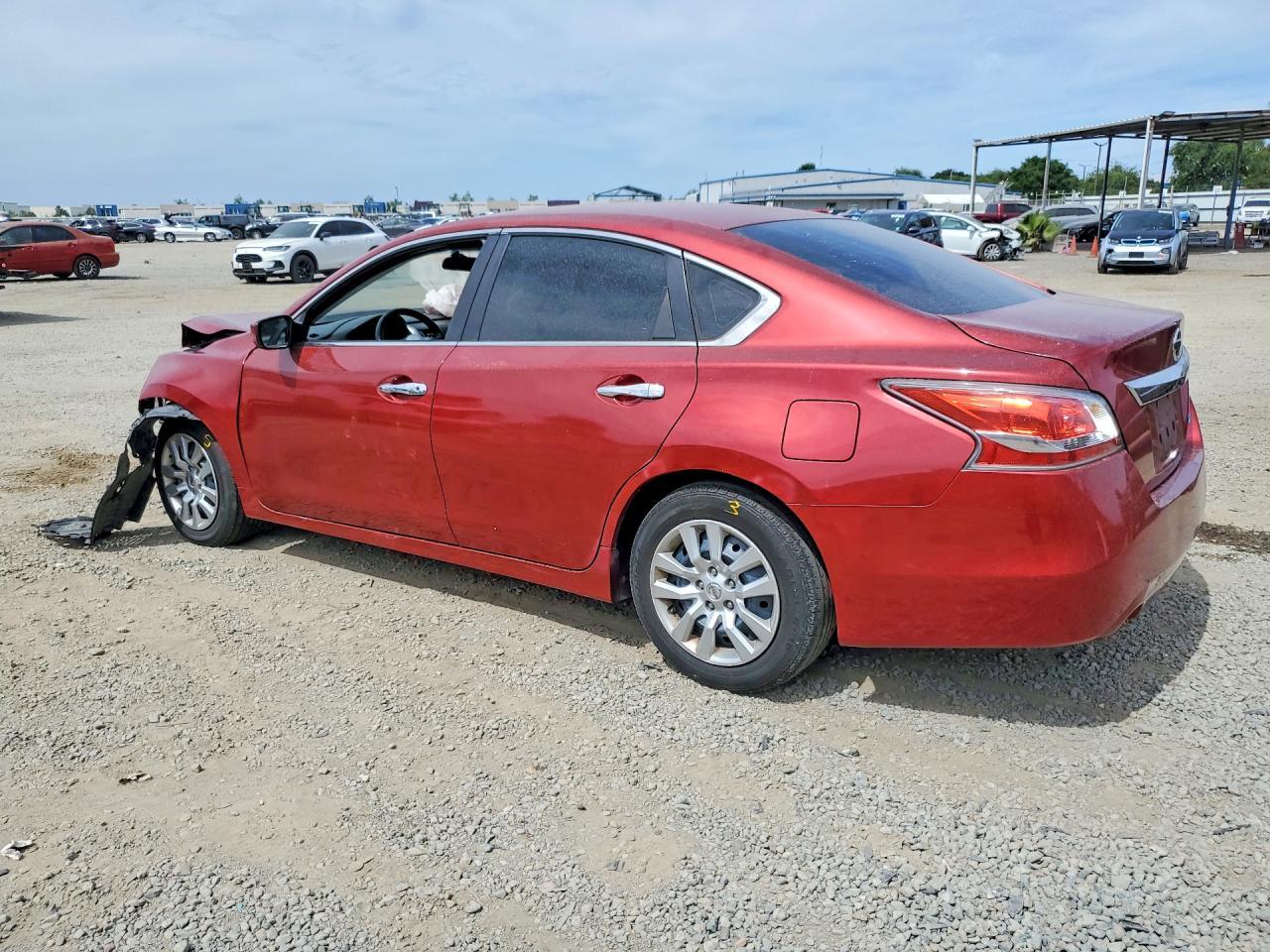 2014 Nissan Altima 2.5 S - Image 2