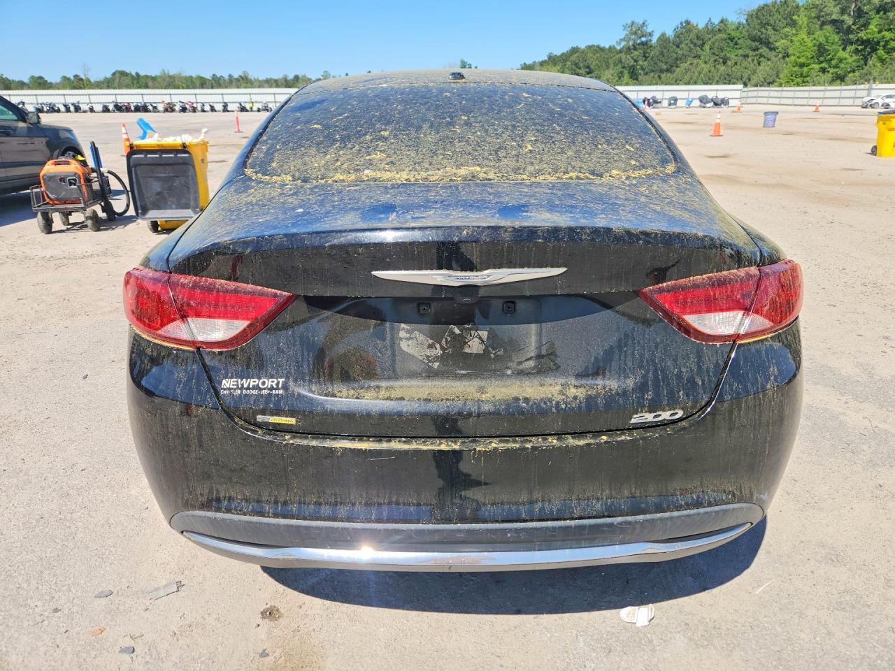 2015 Chrysler 200 Limited - Фото 6