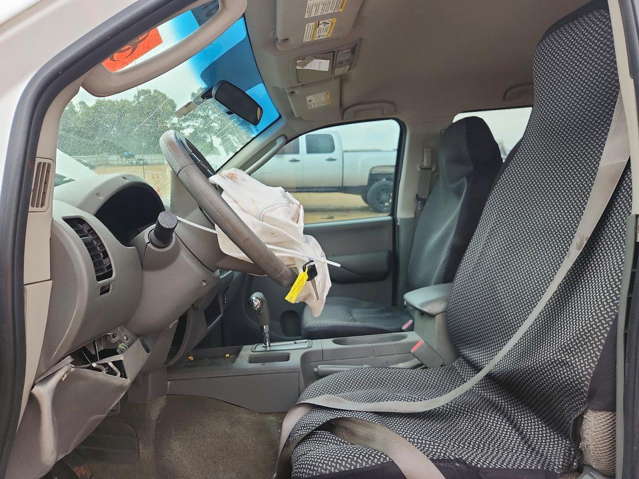 2005 Nissan Frontier Se - Фото 7