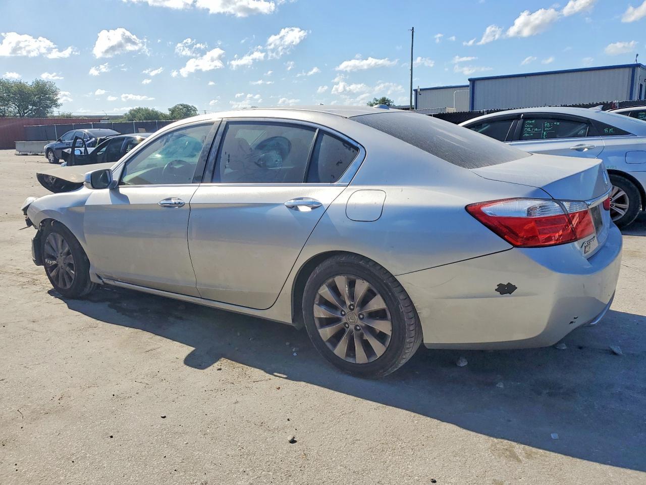 2014 Honda Accord Exl - Image 2