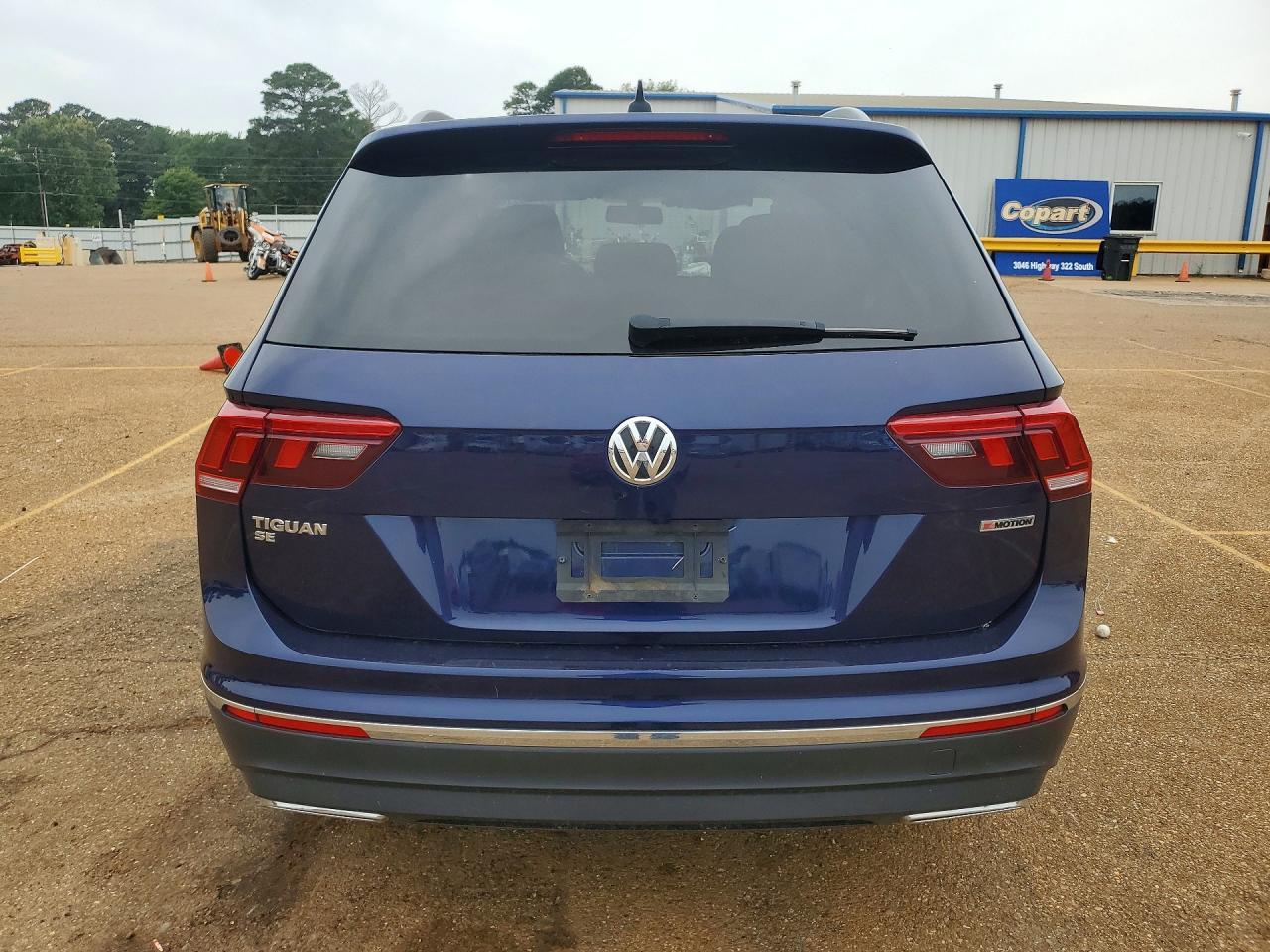 2021 Volkswagen Tiguan Se - Фото 6