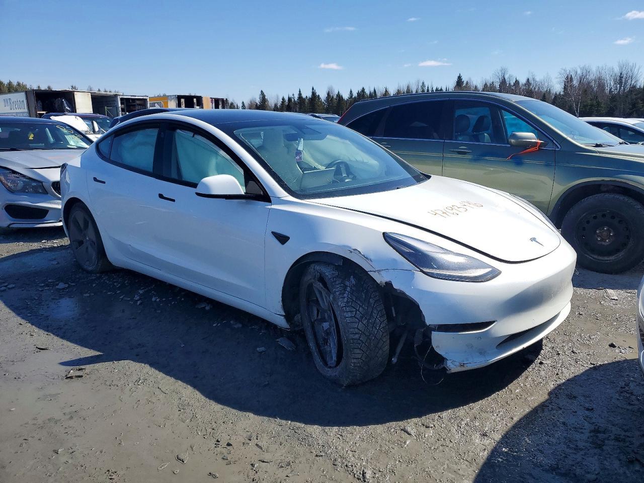 2021 Tesla Model 3 - Image 4