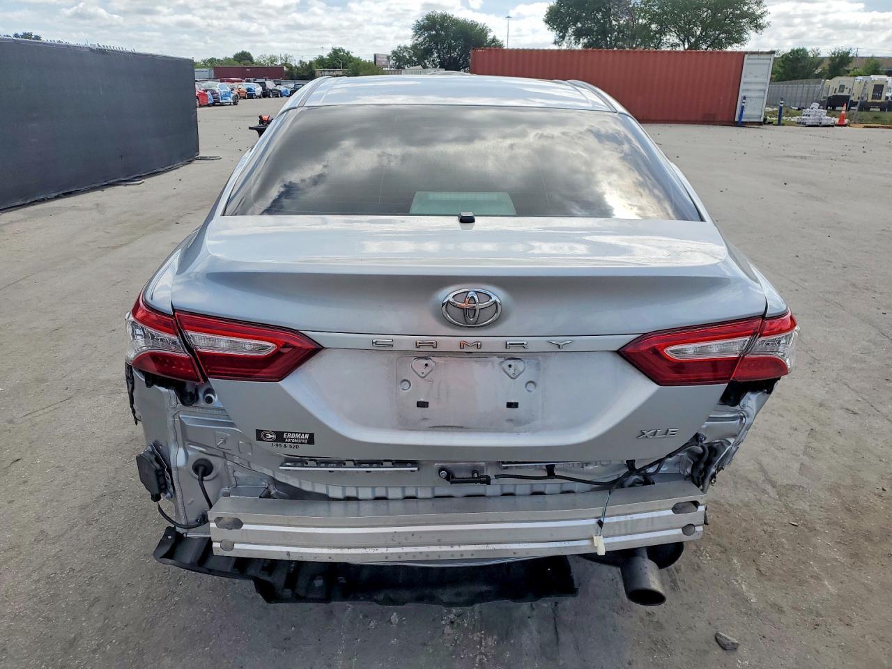 2018 Toyota Camry Xle - Image 6