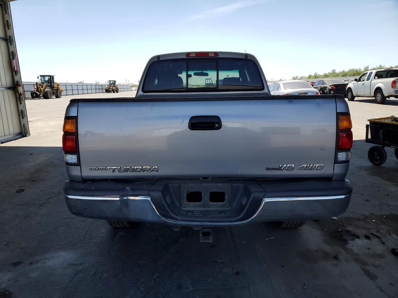2002 Toyota Tundra Sr5 V8 - Image 6