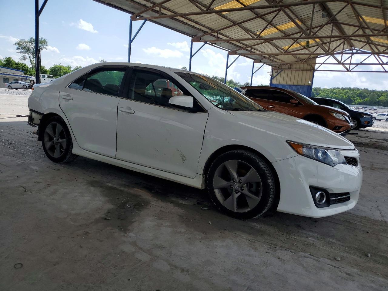 2014 Toyota Camry Se V6 - Фото 4