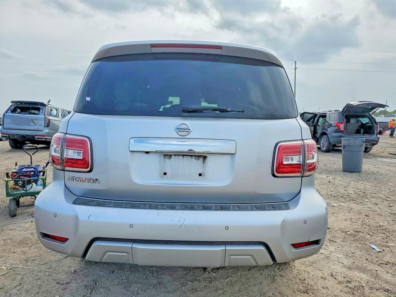 2018 Nissan Armada Sv - Фото 6