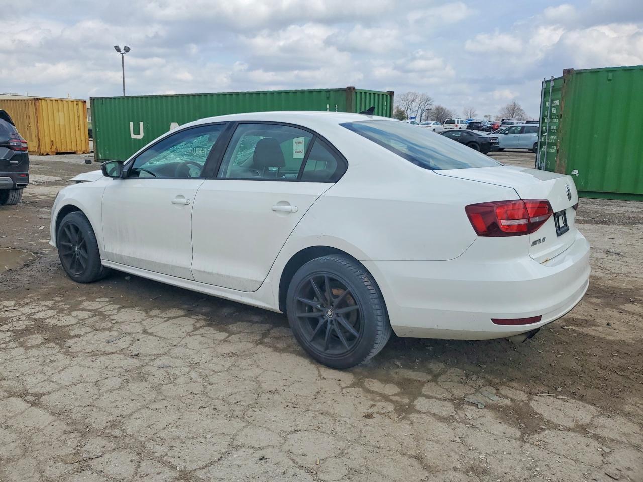 2016 Volkswagen Jetta Se - Фото 2