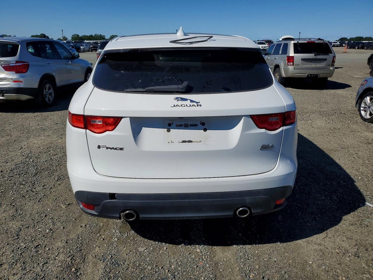 2017 Jaguar F-Pace - Фото 6