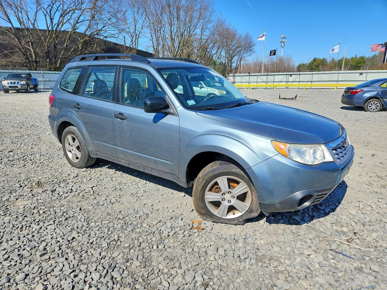 2011 Subaru Forester 2.5X - Фото 4