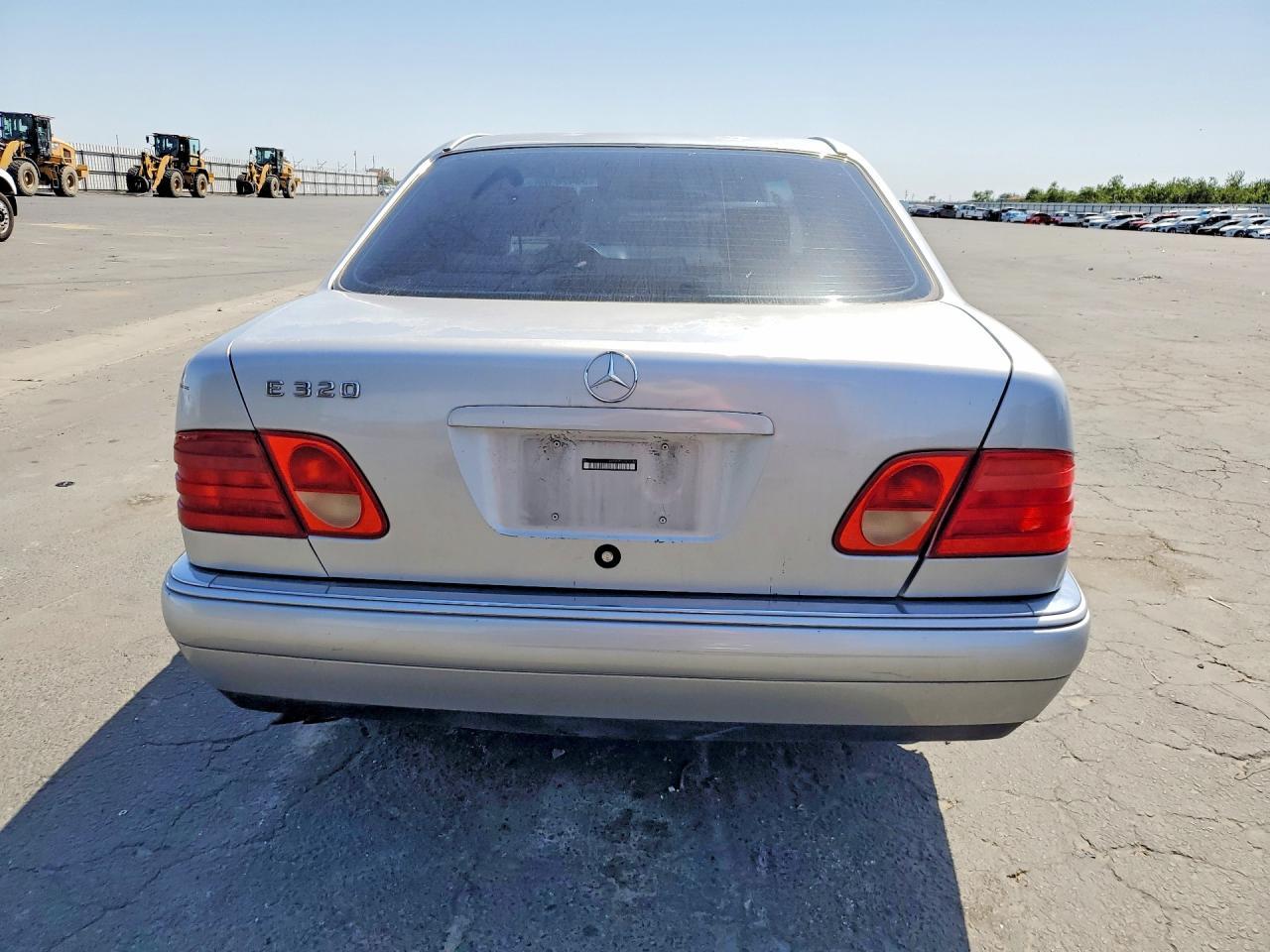 1999 Mercedes-Benz E 320 - Image 6