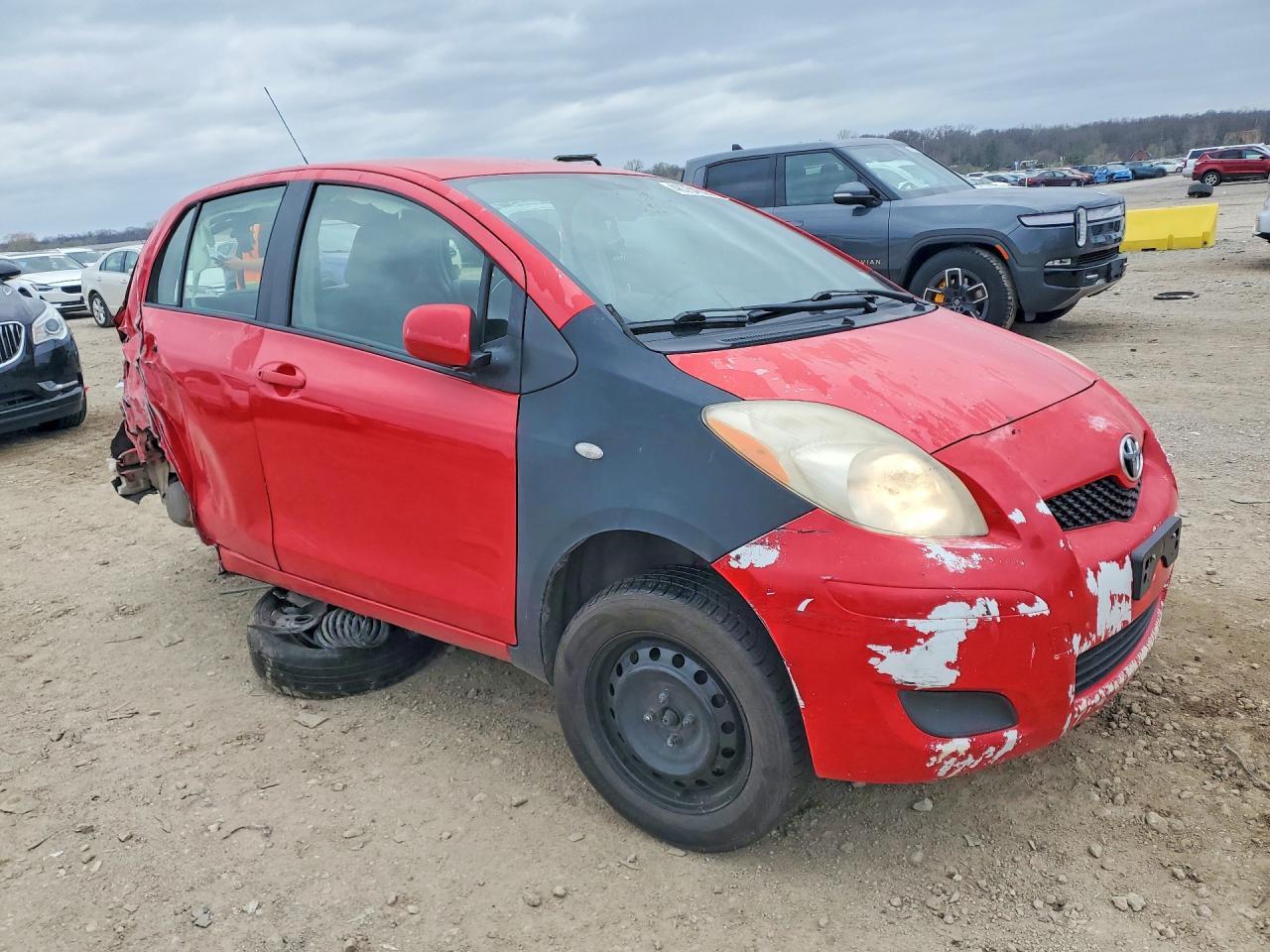 2010 Toyota Yaris Base - Фото 4